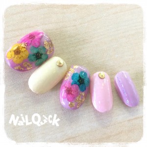 押し花ネイル