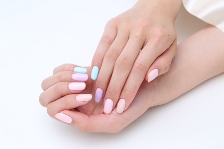 nail_colorful